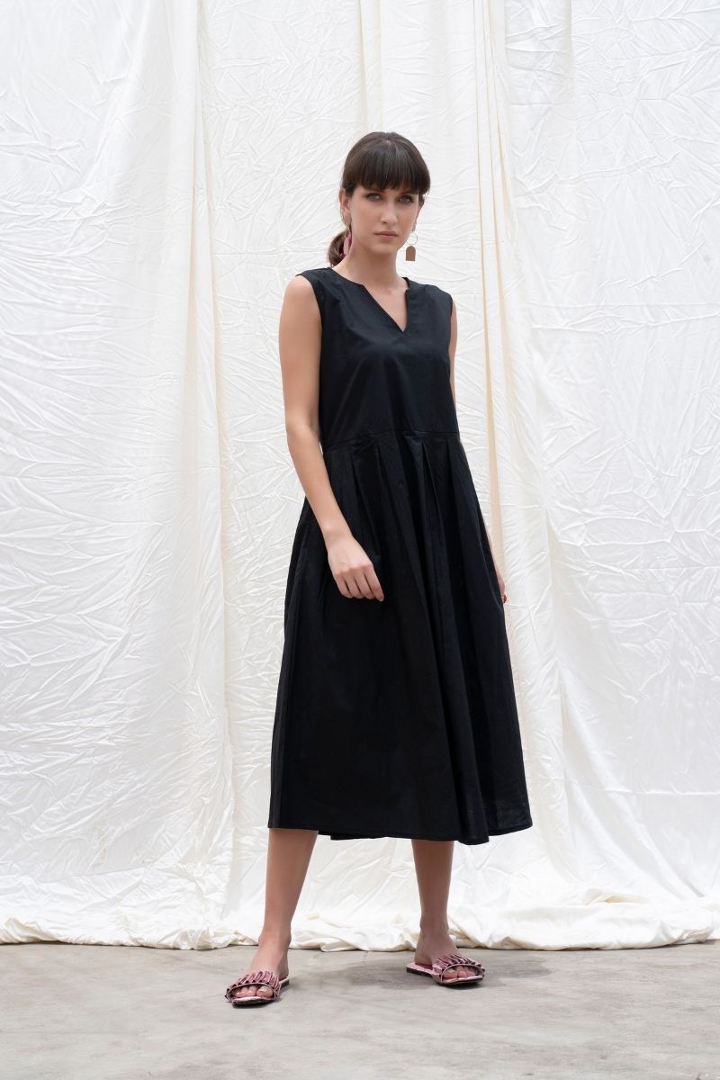 Black cotton poplin outlet dress