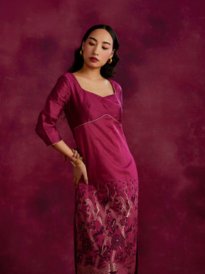 Adjustable back cut-out kurta with zari work hem- Cabaret pink