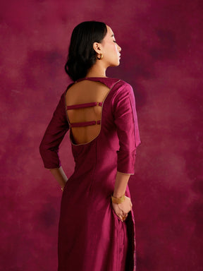 Adjustable back cut-out kurta with zari work hem- Cabaret pink