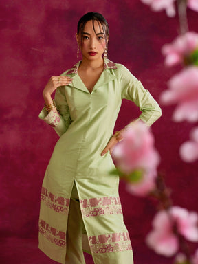 Lapel collared Kurta with zari border hem- Pistachio green