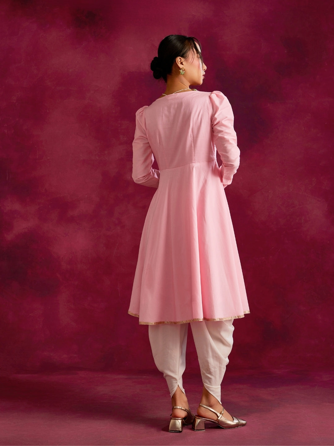 Pintucked yoke flared kurta Set- Sakura pink