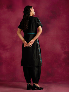 Straight kurta with contrast floral zari slits- Black