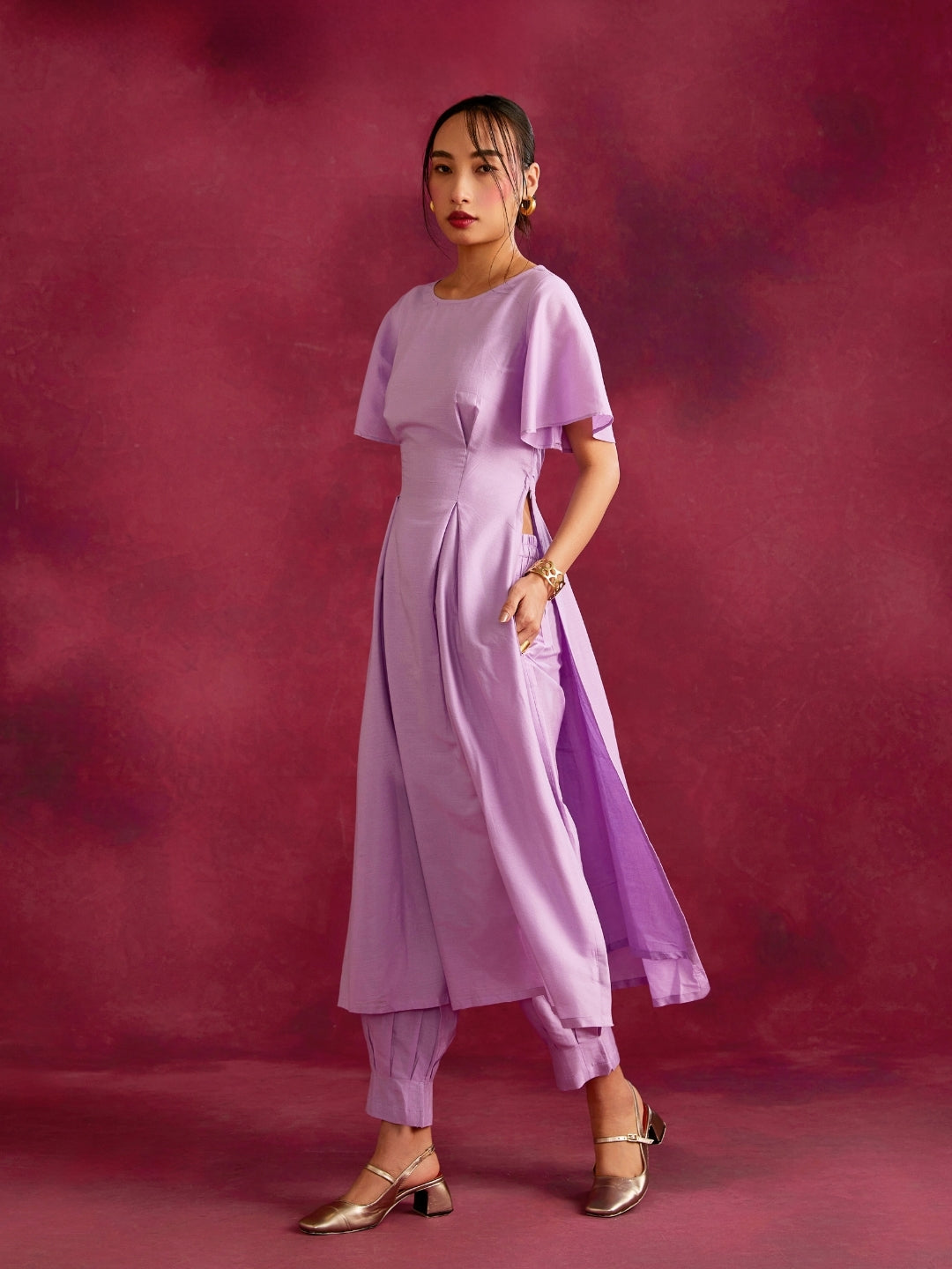 Pleated front kurta with back cut-out- Lavender