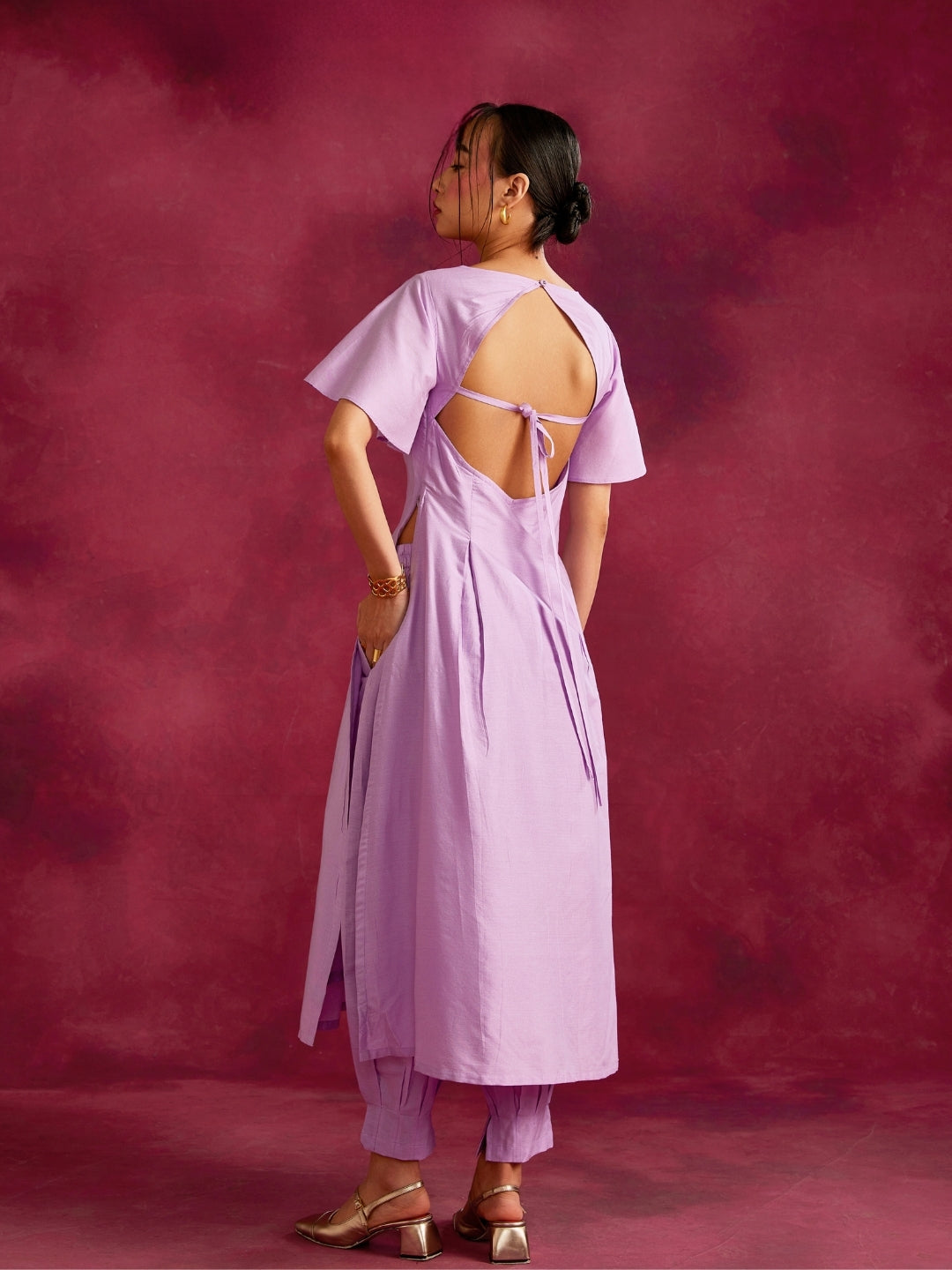 Pleated front kurta with back cut-out- Lavender