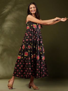 Sleeveless floral printed tier dress- black