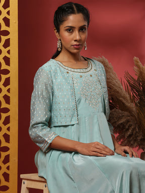 Sleeveless embroidered dress with cropped jacket-sea green