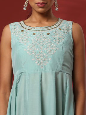 Sleeveless embroidered dress with cropped jacket-sea green