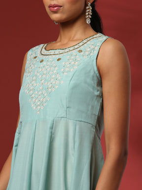 Sleeveless embroidered dress with cropped jacket-sea green