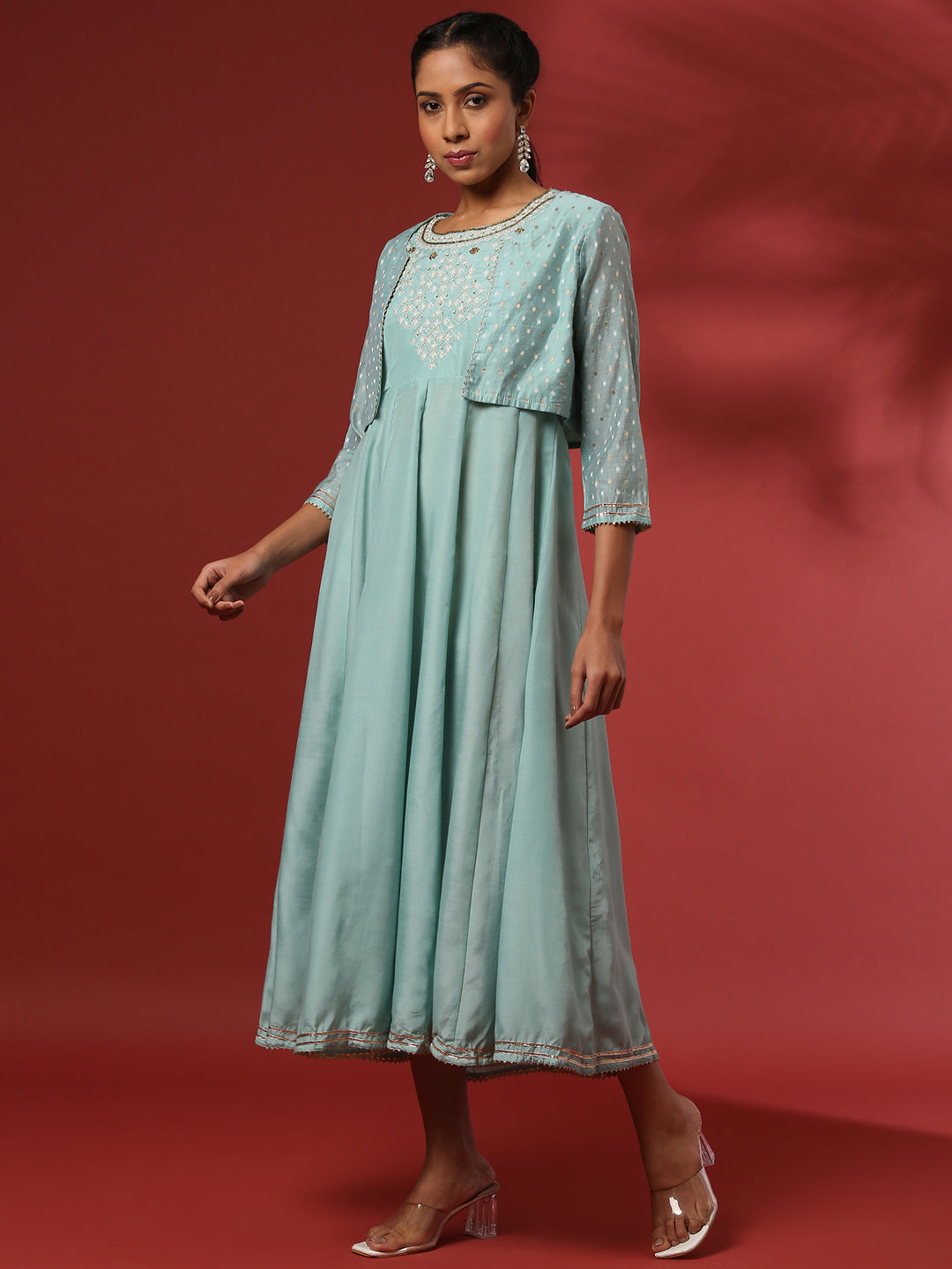 Sleeveless embroidered dress with cropped jacket-sea green