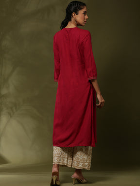 Embroidered straight kurta-red