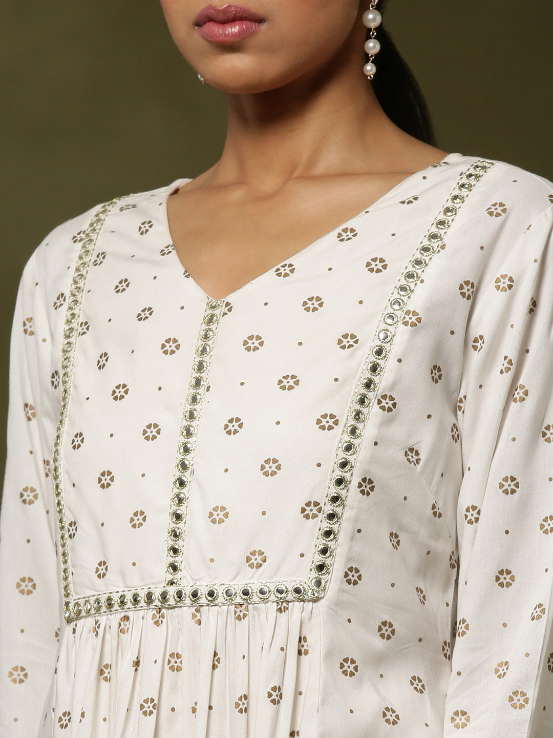 Gather printed kurta -offwhite