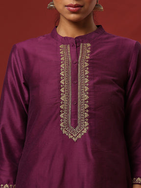 straight embroidered kurta- violet