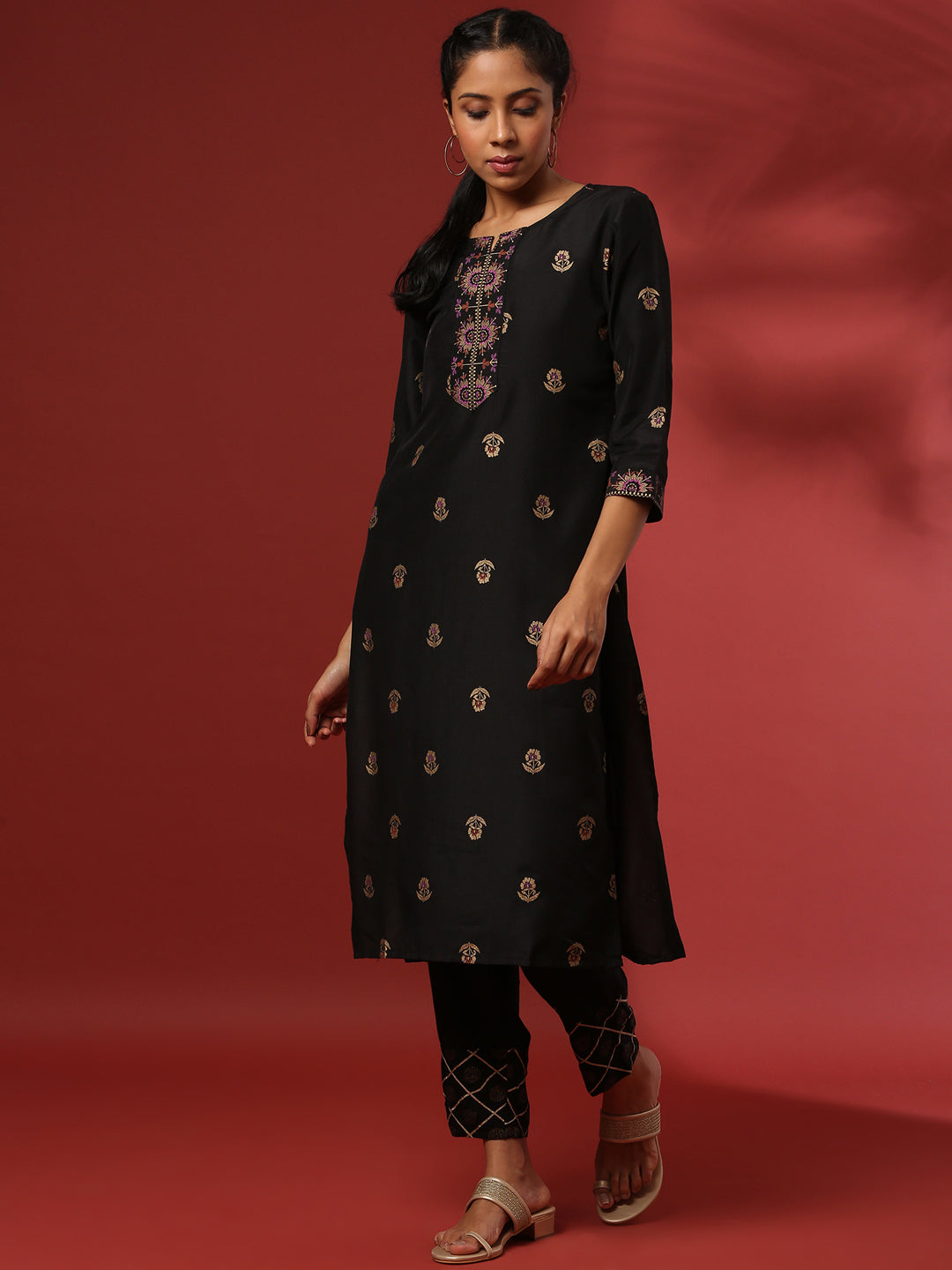 Prointed straight kurta- black