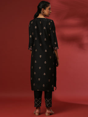 Prointed straight kurta- black