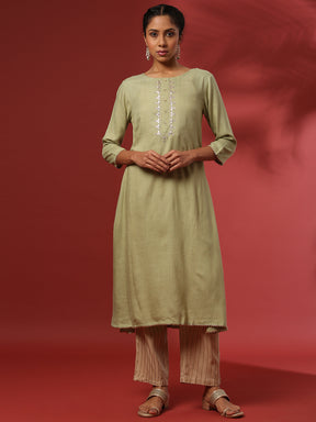 Embroidered kurta - Green