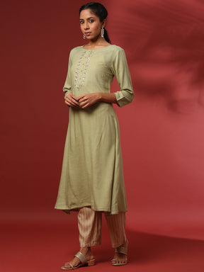 Embroidered kurta - Green