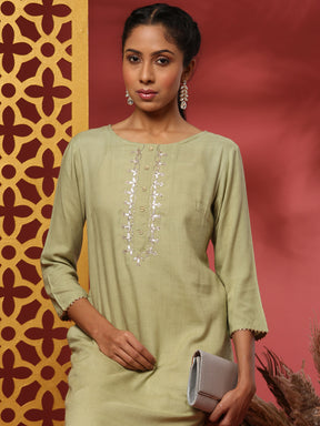 Embroidered kurta - Green