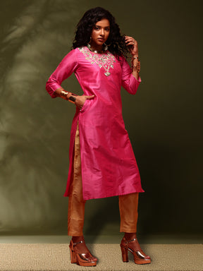 Embroidered kurta-pink