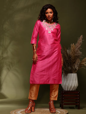 Embroidered kurta-pink