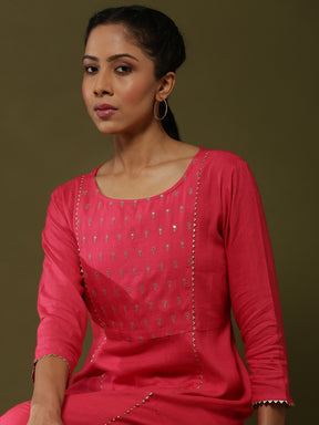 Embroidered kurta-coral