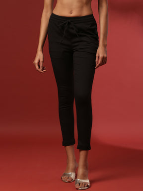 Fitted narrow  stretch pants with slits- black