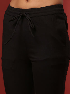 Fitted narrow  stretch pants with slits- black