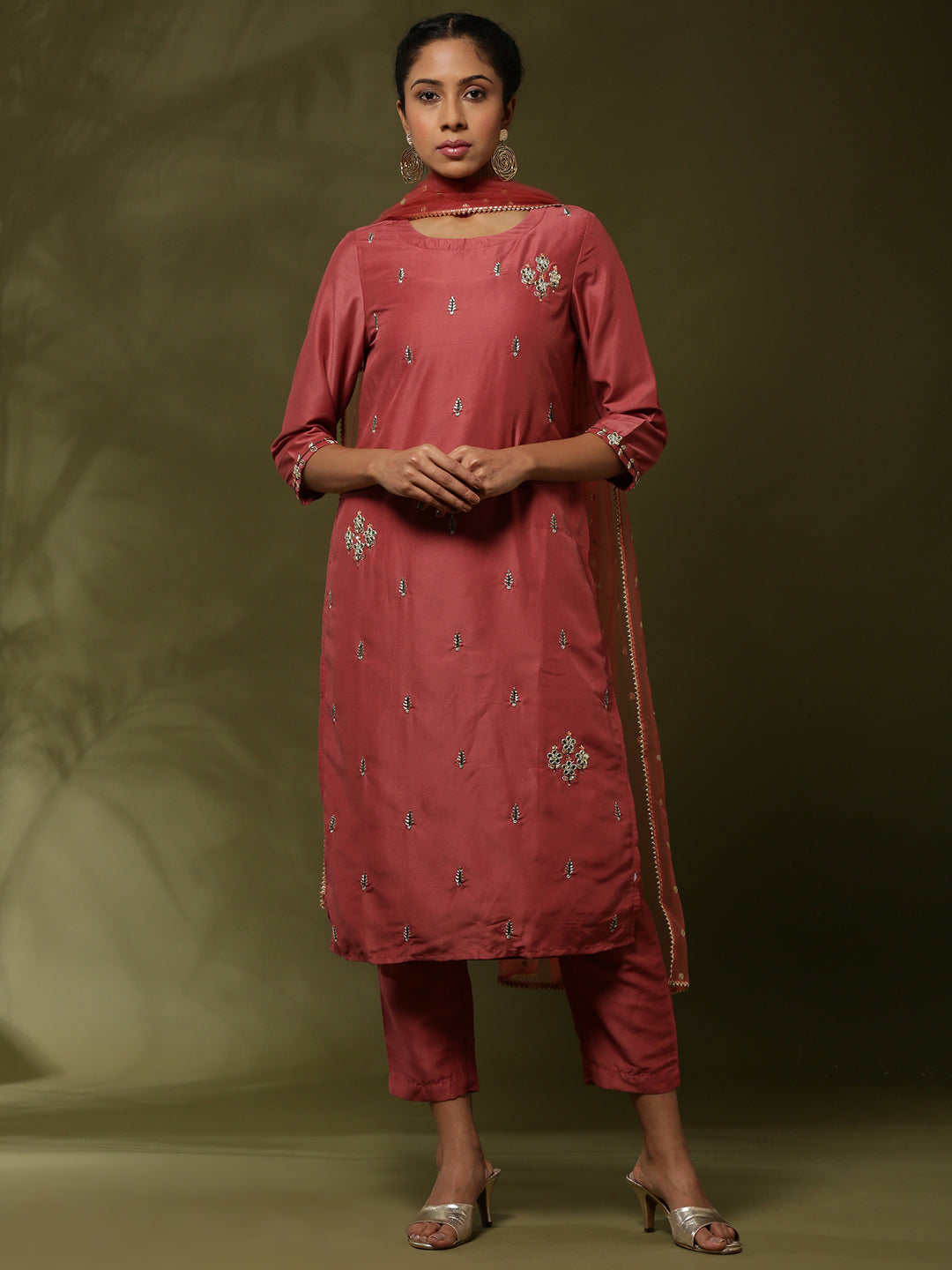 Embroidered straight kurta with solid straight pants and embroidered net dupatta-rose pink