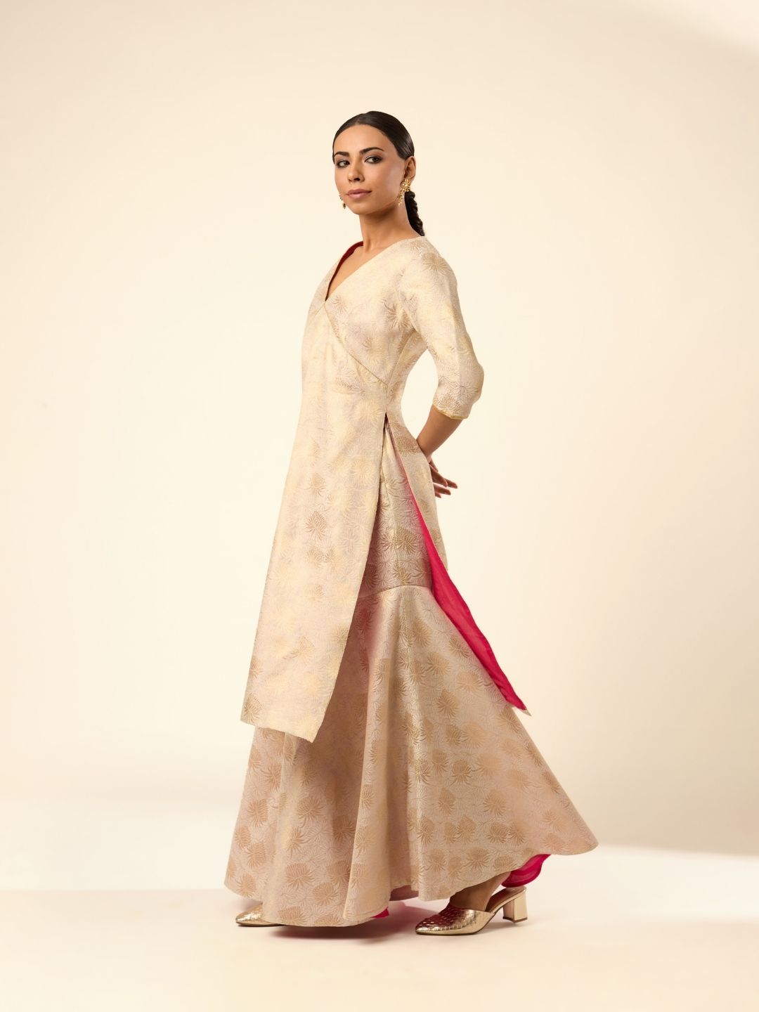 Lotus Jaal Baranasi Silk Kurta paired with Sharara- Ivory