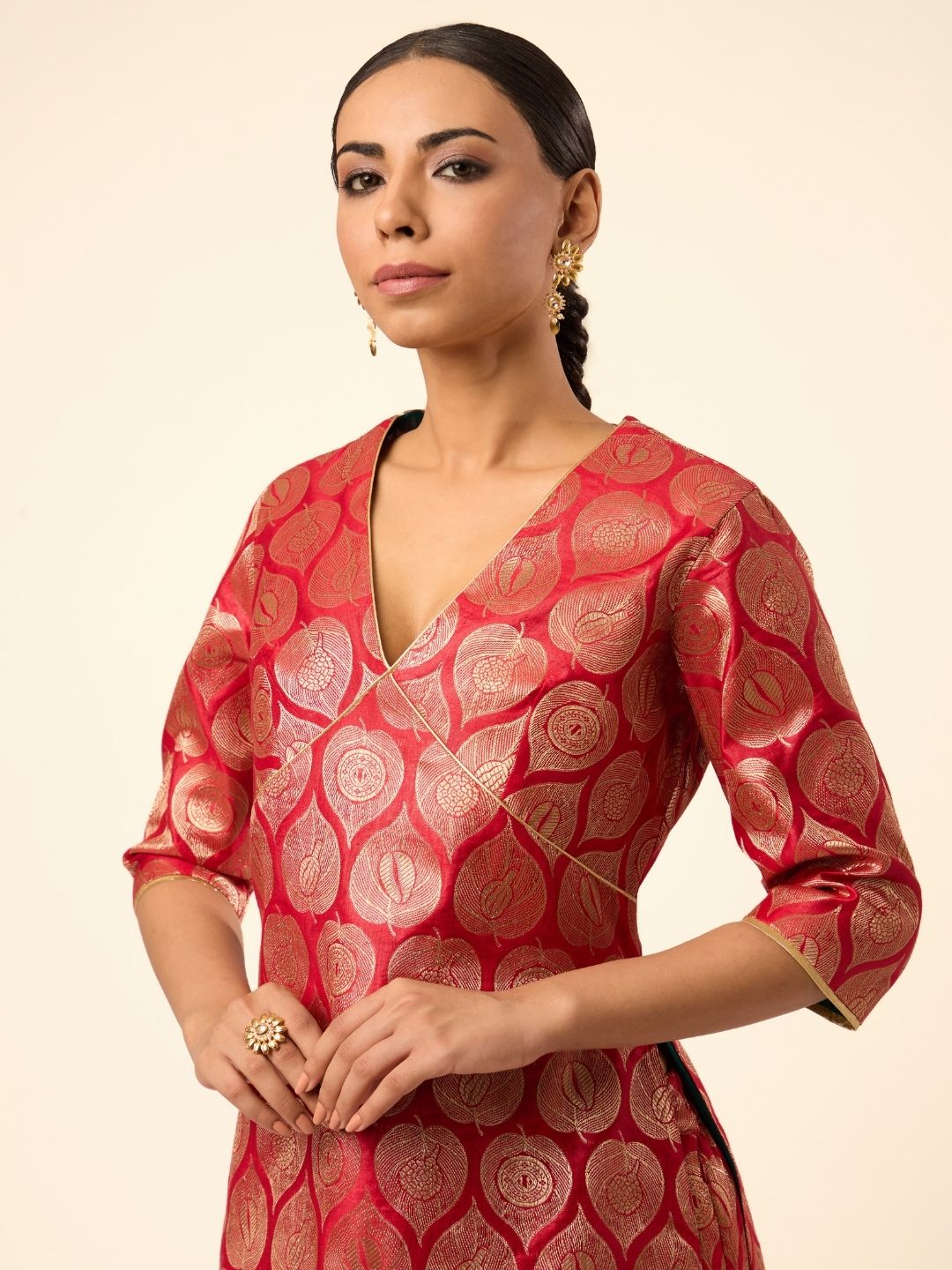 Paan Zari Baranasi Silk Kurta paired with Sharara- Red