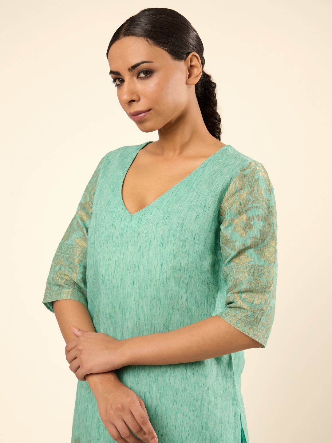 Zari Banswara Border Kurta Set- Mint Green