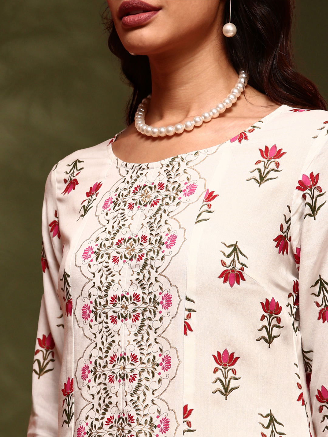 Floral  print kurta with straight pangts-black &beige