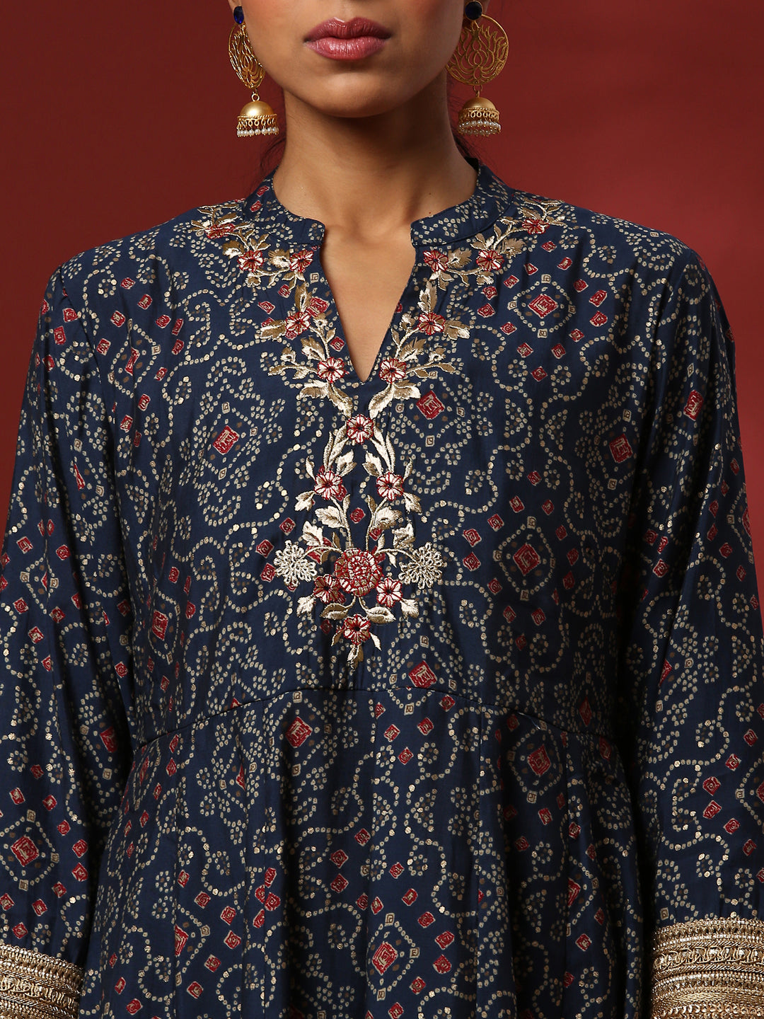 Flared bandhni printed kurta set with neck embroidery-navy