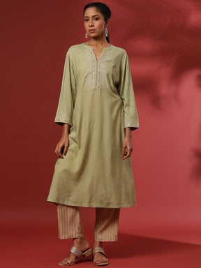 Zari embroidered kurta-mint