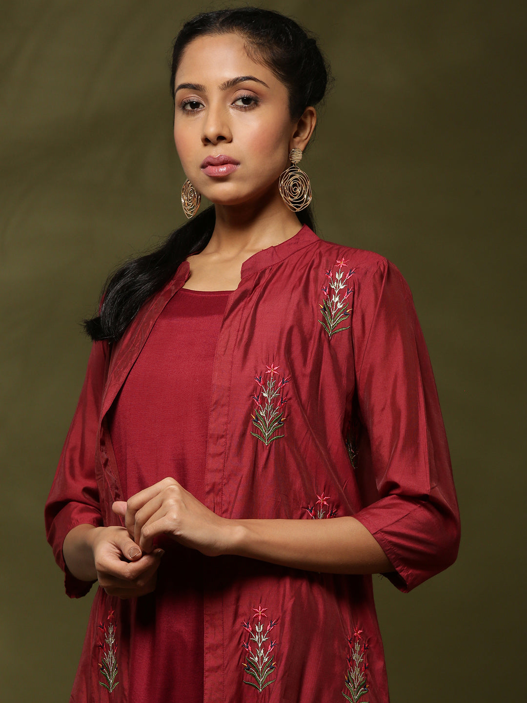 solid 3pc kurta set with embroidered jacket-maroon