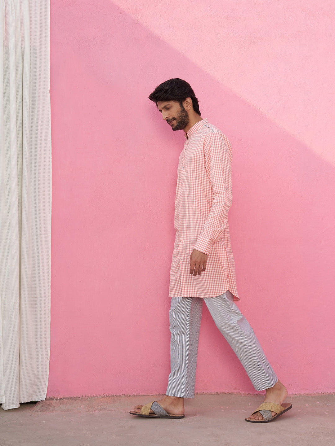 Mandarin collar pink gingham checks kurta with straight pants