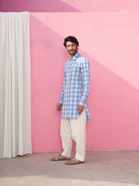 Classic collar blue kurta with gingham checks piping