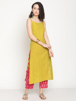 Spring Green Strappy Kurta With Tassels