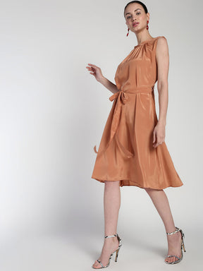 Belted Polycrepe dress with Neck detail