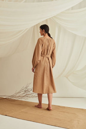 Gathered raglan sleeves midi dress with belt-Russet Brown